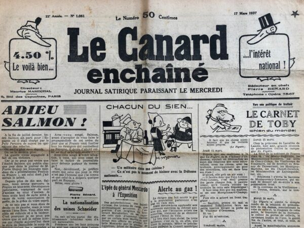 Couac ! | N° 1081 du Canard Enchaîné - 17 Mars 1937 | L'article "LE LIVRE EN DANGER" de Jean Galtier-Boissière, publié dans Le Canard Enchaîné en 1937, dépeint une situation critique pour l'industrie du livre en France. Face à une nouvelle taxe de 6 % et à une hausse significative des coûts de production, les éditeurs sonnent l'alarme, craignant pour l'avenir du livre. Le texte souligne l'impact de l'inflation sur les tarifs d'imprimerie, du papier et de la reliure, qui forcent les prix des livres à augmenter, rendant ceux-ci potentiellement inaccessibles à de nombreux lecteurs. L'auteur critique également les stratégies commerciales des éditeurs qui, en lançant des collections à bas prix, ont involontairement dévalué leurs propres produits. Les consommateurs, voyant les prix chuter peu après l'achat, se sentent trompés et attendent désormais les éditions bon marché, ce qui nuit aux ventes des nouveautés à prix régulier. Cette approche a créé une dynamique où seules les œuvres assurées de grands tirages peuvent prospérer, marginalisant ainsi les auteurs débutants ou moins populaires. Le développement des hebdomadaires littéraires, bien qu'initialement perçu comme une opportunité d'élargir le marché, a en réalité détourné une partie du public des librairies traditionnelles. Les lecteurs optent pour ces publications moins coûteuses, réduisant ainsi la vente des livres en format traditionnel. L'article souligne aussi l'influence grandissante de la radio, qui offre des divertissements et des informations accessibles sans effort, enlevant encore plus d'attention au livre. Devant cette situation désastreuse, les éditeurs demandent l'aide du gouvernement, suggérant la création de bibliothèques populaires et l'initiative « Livre pour tous ». Cependant, l'article exprime des doutes sur la possibilité de financer de telles initiatives dans un contexte économique tendu où les ressources sont majoritairement dédiées à l'effort de guerre. La conclusion propose un compromis audacieux : investir dans la culture en achetant des livres au lieu de matériel militaire, préservant ainsi la culture française, considérée comme fondamentale. Cet article met en lumière les défis complexes auxquels l'industrie du livre faisait face en 1937, entre crises économiques, erreurs stratégiques et concurrence des nouveaux médias. Il appelle à une réflexion sur les priorités sociétales et l'importance de soutenir la culture même en période de crise. | 1081 1