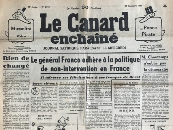 Couac ! | N° 1108 du Canard Enchaîné - 22 Septembre 1937 | Sur la Piste de Bruxelles : Je suis un Bicarbonaro ! Par Pierre Châtelain-Tailhade - Pierre Châtelain-Tailhade, dans son article, s'attaque avec une verve acerbe à Albert-Charles Morice, reporter au "Journal". Le texte débute par une remise en question de la crédibilité de Morice, connu pour ses histoires sensationnelles et souvent dénuées de vérité. Morice rend visite à Châtelain-Tailhade sous prétexte d'une enquête sur le mouvement anarchiste belge. Châtelain-Tailhade, bien conscient du caractère peu sérieux de Morice, décide de lui jouer un tour avec la complicité de ses amis bruxellois, en particulier Léo Campion et Alessandro Brefforto. L'auteur raconte comment ils ont organisé une mise en scène où Morice rencontrerait des "anarchistes redoutables" dans un cabaret appelé "L'Image Notre-Dame". Ce lieu est en réalité fréquenté par des journalistes et des habitués du coin, bien loin des révolutionnaires que Morice s'attendait à trouver. Morice, crédible dans son rôle de reporter crédule, ne remarque rien d'anormal. Il est présenté à des individus fictifs comme Alessandro Brefforto, décrit avec humour par Châtelain-Tailhade comme un "gros à ses heures supplémentaires". Les complices, en plein jeu de rôle, évoquent même des plans de destruction grotesques pour tromper Morice. La farce atteint son sommet lorsque Félix, un vieux chroniqueur judiciaire bruxellois, simule une indignation face à la présence d'un profane dans leur soi-disant "repaire". Ce théâtre finit par convaincre Morice de la véracité de ses découvertes, le poussant à quitter précipitamment les lieux. Le lendemain, Morice publie son reportage fantaisiste dans "Le Journal", décrivant le "centre anarchiste de Bruxelles" avec des détails erronés et des informations fictives. Châtelain-Tailhade conclut en soulignant l'échec professionnel de Morice, ridiculisant son manque de discernement et son incapacité à vérifier ses sources. L'article de Pierre Châtelain-Tailhade est une satire mordante du journalisme sensationnaliste représenté par Albert-Charles Morice. En dépeignant une fausse enquête sur l'anarchisme belge, Châtelain-Tailhade démontre l'absurdité et la superficialité des méthodes de Morice, tout en offrant au lecteur un récit divertissant et critique de la manipulation médiatique. | 1108 e1690441536258