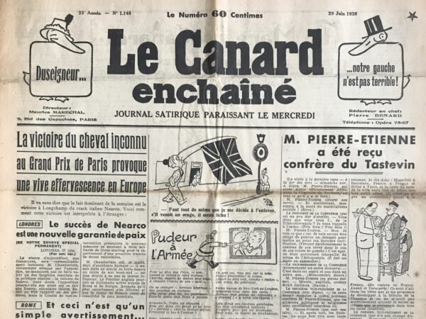 Couac ! | N° 1148 du Canard Enchaîné - 29 Juin 1938 | Dans l'article On a libéré Franco, publié dans Le Canard enchaîné le 29 juin 1938, Pierre Bénard critique vivement la libération successive des membres du Comité Secret d'Action Révolutionnaire (C.S.A.R.) et la réponse des autorités françaises face à cette situation. Bénard commence par relater les libérations des inculpés du C.S.A.R., notamment Pozzo di Borgo et le général Duseigneur, en ironisant sur la prétendue impartialité de la justice française. Il anticipe que d'autres membres, comme Moreau de la Meuse et Eugène Deloncle, seront bientôt libérés grâce à l'action de M. Doreau et de sa Chambre des mises en liberté. Le ministre de la Justice (garde des Sceaux), avec un air peiné, tente de justifier ces décisions en invoquant la séparation des pouvoirs. Cependant, Bénard se moque de cette justification, suggérant que cette séparation est une "grosse ficelle" dissimulée sous un ruban, et que les magistrats ne sont pas insensibles aux désirs des politiciens. L'auteur rappelle l'affaire Stavisky, où des magistrats avaient été accusés d'être influencés par des hommes politiques. Il fait le parallèle avec la situation actuelle, insinuant que les libérations des membres du C.S.A.R. sont le résultat de la complaisance des autorités françaises, qui préfèrent fermer les yeux sur ces activités potentiellement dangereuses pour éviter des conflits internes. Bénard critique ensuite l'hypocrisie des politiciens, tels que Daladier et Reynaud, qui prétendent ne pas pouvoir intervenir dans les décisions judiciaires, tout en permettant implicitement ces libérations. Il accuse les politiciens d'être plus préoccupés par leurs propres intérêts et relations que par la justice et la sécurité publique. Il termine par une mise en garde sombre : ces libérations pourraient avoir des conséquences désastreuses pour la France. En relâchant des individus impliqués dans des activités subversives, les autorités pourraient encourager des actions violentes similaires à celles observées en Espagne. Bénard conclut en affirmant que, par leurs actions, les politiciens français libèrent symboliquement le général Franco, chef des forces nationalistes espagnoles, et se rendent complices de potentielles violences futures en France. | 1148 e1708169202991