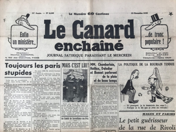 Couac ! | N° 1169 du Canard Enchaîné - 23 Novembre 1938 | L'article satirique de R. Tréno, intitulé Le normand devient langue officielle, publié dans Le Canard enchaîné du 23 novembre 1938, tourne en dérision l'utilisation de la langue normande par les politiciens pour esquiver les questions difficiles et éviter de se compromettre. L'auteur commence par rapporter un discours de M. César Campinchi lors d'un banquet à Rouen, où ce dernier utilise habilement le normand pour exprimer des opinions contradictoires sur les décrets-lois en vigueur. Cette pratique linguistique permet aux politiciens de donner des réponses ambiguës et évasives qui peuvent être interprétées de différentes manières, selon l'audience. Tréno ironise sur l'idée que cette façon de parler pourrait prévenir des malentendus comme celui qui a conduit à la crise de Munich, où les politiciens français ont répondu de manière ambiguë à M. Benès sur le soutien de la France à la Tchécoslovaquie. Il suggère que l'adoption du normand pourrait clarifier les intentions des politiciens français et éviter des situations de crise. L'article se moque également des déclarations complexes et des contradictions apparentes des politiciens, comme celle de M. Pomaret sur la semaine de travail de 40 heures. Tréno présente ces exemples comme des illustrations de l'esprit normand, caractérisé par sa finesse et sa capacité à naviguer habilement à travers les débats politiques. Enfin, Tréno plaisante sur l'expansion potentielle de l'usage du normand en dehors de la France, notamment en Angleterre, en suggérant que cette langue pourrait devenir un outil de diplomatie internationale, permettant aux dirigeants de se comprendre mutuellement tout en maintenant une certaine ambiguïté.   | 1169