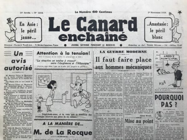 Couac ! | N° 1218 du Canard Enchaîné - 1 Novembre 1939 | L'article satirique de R. Tréno, intitulé A la manière de ... M. de La Roque, paru dans "Le Canard enchaîné" le 1er novembre 1939, adopte le style et la rhétorique d'un discours politique fervent pour critiquer les embusqués pendant la Seconde Guerre mondiale. R. Tréno utilise habilement le ton et la structure d'un discours politique sérieux pour dénoncer les embusqués, ces individus qui évitent le service militaire actif malgré leur capacité physique. En imitant le style de M. de La Roque, un leader politique de l'époque connu pour ses discours nationalistes, Tréno accentue l'ironie en appliquant ce registre solennel à une cause comique et critique. L'article commence par une proposition de loi, fictive mais détaillée, visant à éradiquer l'embusquage. Tréno présente ses personnages, Ybar et Devaud, comme des législateurs sérieux et déterminés à clarifier la définition de l'embusqué sans ambiguïté. L'humour surgit lorsque Tréno décrit l'âge limite de 49 ans pour être considéré comme embusqué, soulignant ainsi l'absurdité de la situation avec des détails excessifs. L'accusation contre les embusqués est présentée avec une vigueur passionnée, utilisant un langage riche en répétitions et en synonymes pour souligner l'injustice morale perçue. Tréno critique vivement ceux qui, bien qu'ayant des qualifications et une forme physique adéquate, parviennent à éviter le service militaire actif. Il utilise des exemples exagérés, comme celui d'un colonel démissionnaire avant le début des hostilités pour éviter le front, pour ridiculiser les pratiques d'évitement. La conclusion de l'article appelle à une réaction collective contre ces embusqués, exhortant le gouvernement et les dirigeants politiques à agir contre cette forme de parasitisme. Tréno joue sur les émotions patriotiques et la justice sociale, parodiant les discours nationalistes pour démasquer l'hypocrisie et l'opportunisme des embusqués. En somme, l'article de R. Tréno dans "Le Canard enchaîné" offre une critique satirique et incisive de la société de l'époque, où la guerre suscitait des attitudes variées, allant du patriotisme sincère à la tentation de l'évitement par des moyens douteux. Sa parodie de discours politique met en lumière les contradictions et les absurdités du système militaire et social de l'époque. | 1218 1