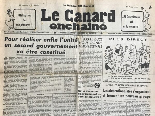 Couac ! | N° 1239 du Canard Enchaîné - 27 Mars 1940 | L'article de Jules Rivet, intitulé Une excellente initiative : La ligne Maginot est livrée à la culture, publié dans Le Canard Enchaîné le 27 mars 1940, présente une perspective inhabituelle et quelque peu ironique sur l'utilisation des troupes militaires françaises dans des tâches agricoles près de la ligne Maginot pendant la Seconde Guerre mondiale. Rivet commence par souligner une collaboration entre le préfet de la Moselle, le ministre de la Guerre et le ministre de l'Agriculture, qui a permis d'affecter des soldats au labourage et à l'ensemencement de vastes terrains adjacents à la ligne Maginot. Il décrit cette initiative comme une manière de transformer les soldats en "troupes soc", soulignant l'aspect social et productif de leur mission. L'article utilise un ton satirique pour décrire la scène : les soldats, habitués aux combats, se voient maintenant confier des binettes et des charrues, tandis que des bûcherons abattent des arbres à l'heure H. Rivet note également l'organisation minutieuse de cette nouvelle mission, où les meilleurs travailleurs pourraient éventuellement être récompensés par une nouvelle décoration militaire, le "Mérite agricole". L'auteur ne manque pas de souligner l'ironie de la situation : alors que les soldats français sèment et cultivent, l'article suggère sarcastiquement que la ligne Maginot pourrait désormais être renommée "ligne Maginotpain levé", soulignant l'effort de guerre transformé en effort agricole. Enfin, l'article met en lumière l'esprit de solidarité parmi les soldats, leur bonne humeur et leur adaptation à cette nouvelle tâche, tout en incluant une note humoristique sur la création éventuelle d'un vignoble parmi leurs projets, envisageant même une œuvre philanthropique avec un vin chaud nommé en l'honneur des soldats. En conclusion, l'article de Jules Rivet offre une vision divertissante et critique de l'adaptation des forces militaires à des tâches agricoles pendant la guerre, soulignant l'ingéniosité et l'humour souvent présents dans les récits de guerre malgré les circonstances difficiles. | 1239 e1708180410834