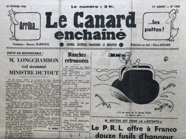 Couac ! | N° 1327 du Canard Enchaîné - 27 Février 1946 | La rengaine du bla-bla-bla, par Pierre Bénard. C'est lui qui dans ce numéro lança et popularisa l'expression "bla-bla-bla"... L'article satirique "LA RENGAINE du blablabla" par Pierre Bénard, paru dans Le Canard Enchaîné le 27 février 1946, critique de manière ironique et sarcastique la vacuité des discours politiques et diplomatiques de l'époque. Le titre même de l'article, "LA RENGAINE du blablabla", annonce d'emblée son propos : dénoncer les discours vides de sens et les promesses non tenues des dirigeants politiques. Pierre Bénard commence par référencer l'avis de son ami Paul Gordeaux, un critique connu, qui rejette les reportages remplis de "blablabla" plus que d'informations pertinentes. Cette introduction pose le ton de l'article, où l'auteur utilise l'expression "blablabla" de manière répétée pour souligner l'inefficacité des discours officiels. L'article ridiculise les politiques du ministère du Ravitaillement, notamment en critiquant leur manque d'action concrète pour résoudre les problèmes réels comme le marché noir. Il tourne en dérision les réductions de crédits militaires qui se réduisent elles-mêmes progressivement, soulignant l'incohérence et l'inefficacité des décisions politiques. Bénard élargit sa critique aux affaires internationales, se moquant des protestations diplomatiques stériles à l'ONU qui se concluent souvent par des accords insignifiants et des déclarations grandiloquentes mais vides. En conclusion, l'article déplore l'écart entre les discours politiques pompeux et la réalité des crises sociales et économiques qui perdurent. À travers une écriture mordante et une série de sarcasmes, Pierre Bénard expose le décalage entre les paroles et les actes, mettant en lumière l'absurdité de la politique et de la diplomatie de l'époque. Cette critique acerbe et satirique reflète bien le style caractéristique du Canard Enchaîné, journal français réputé pour son humour caustique et son regard sans concession sur la classe politique et les événements de son temps. | 1327 1