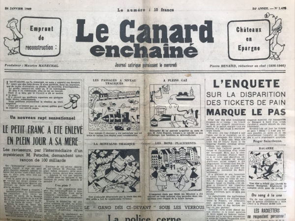 Couac ! | N° 1475 du Canard Enchaîné - 26 Janvier 1949 | L'article "Un audacieux aventurier se faisait passer pour le représentant du Viet-Nam !" de R. Tréno, publié dans Le Canard Enchaîné le 26 janvier 1949, est une satire mordante sur les négociations infructueuses et le manque de discernement du gouvernement français pendant la guerre d'Indochine. L'auteur raconte l'histoire d'un imposteur nommé M. Pignon, qui se fait passer pour un commissaire représentant le Viet-Nam afin d'entrer en contact avec le gouvernement français, désespérément à la recherche d'une solution pour la paix en Indochine. Le ton de l'article est immédiatement moqueur, soulignant l'absurdité et la naïveté des autorités françaises prêtes à négocier avec n'importe qui se présentant comme un interlocuteur valable. La scène où M. Pignon présente un faux roi "Bao Daï" au président du Conseil, M. Queuille, est particulièrement burlesque. Tréno se moque de la crédulité des dirigeants français, incapables de vérifier l'identité de leurs interlocuteurs. Le comique de situation est renforcé par le fait que ce "roi" fictif est installé confortablement en France, loin des troubles en Indochine, et jouit de la vie luxueuse offerte par l'État français, révélant une gestion maladroite des affaires internationales. La chute de l'article, où le président Auriol découvre finalement la supercherie, met en lumière l'incompétence et le ridicule du gouvernement, dupé par un imposteur tout en continuant de payer pour ses dépenses somptuaires. Tréno utilise cette anecdote pour critiquer plus largement l'incapacité de la France à mener des négociations sérieuses et efficaces pour mettre fin à la guerre d'Indochine. En somme, l'article illustre avec humour et sarcasme l'inefficacité de la diplomatie française dans un contexte de guerre coloniale, tout en dénonçant la mauvaise gestion et la naïveté des responsables politiques de l'époque. | 1475