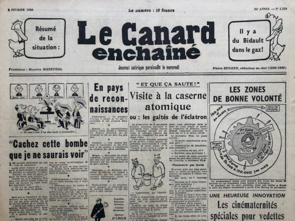 Couac ! | N° 1529 du Canard Enchaîné - 8 Février 1950 | L'article de R. Tréno, intitulé "Lettre ouverte à Van Duc Pong, Vietnamien moyen", publié dans *Le Canard Enchaîné* le 8 février 1950, illustre de manière satirique la complexité des relations franco-vietnamiennes en pleine guerre d'Indochine. R. Tréno s'adresse à un personnage imaginaire, Van Duc Pong, représentant un Vietnamien ordinaire. Il le compare aux "Dupont" et "Durand" français, avec leurs préoccupations quotidiennes similaires malgré des contextes géopolitiques différents. Tréno rappelle qu'il avait déjà écrit une "lettre ouverte à Ho Chi Minh" en 1947, époque à laquelle la guerre du Vietnam n'avait pas encore pris toute son ampleur aux yeux de l'opinion publique française. Le texte met en évidence l'ironie de la situation actuelle du Vietnam en 1950, où deux camps se disputent le contrôle du pays : les partisans de l'empereur Bao Dai et ceux de la République, soutenue par Ho Chi Minh. R. Tréno tourne en dérision les diplomates et les puissances étrangères qui se disputent l'influence sur le Vietnam. Il fait également allusion aux ambitions géopolitiques des puissances occidentales et soviétiques, suggérant que Van Duc Pong est un simple pion dans un jeu de pouvoir plus vaste. L'article se termine sur un ton amer, en indiquant que les Vietnamiens se croyaient "reconnus" après leur indépendance, mais que la vérité est tout autre. Tréno souligne le fait que, malgré les proclamations d'indépendance, les Vietnamiens restent pris dans un conflit qui échappe à leur contrôle, tout comme les Français. | 1529 1