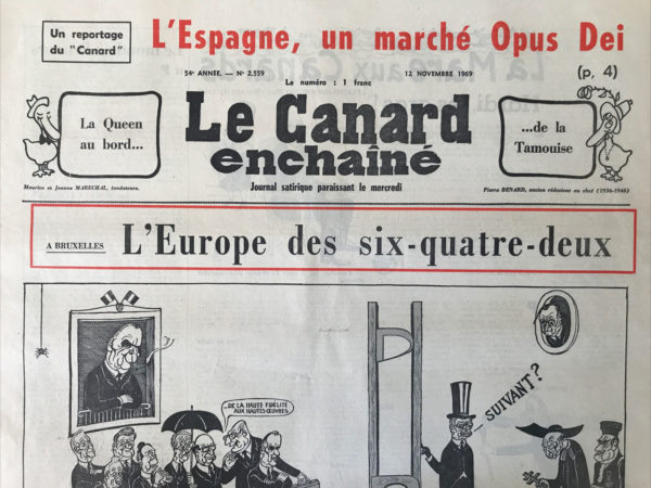 Couac ! | N° 2559 du Canard Enchaîné - 12 Novembre 1969 | Nos Exemplaires du Canard Enchaîné sont archivés dans de bonnes conditions de conservation (obscurité, hygrométrie maitrisée et faible température), ce qui s'avère indispensable pour des journaux anciens. | 2559