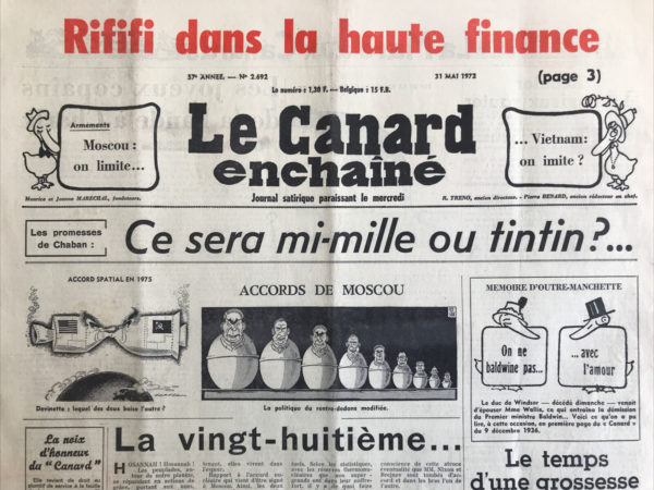 Couac ! | N° 2692 du Canard Enchaîné - 31 Mai 1972 | Nos Exemplaires du Canard Enchaîné sont archivés dans de bonnes conditions de conservation (obscurité, hygrométrie maitrisée et faible température), ce qui s'avère indispensable pour des journaux anciens. | 2692