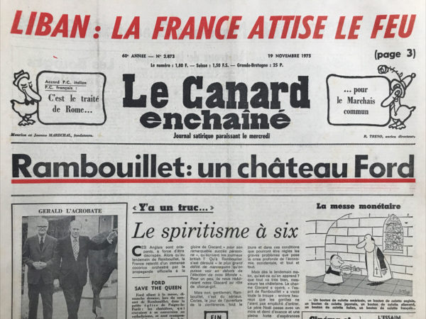 Couac ! | N° 2873 du Canard Enchaîné - 19 Novembre 1975 | Nos Exemplaires du Canard Enchaîné sont archivés dans de bonnes conditions de conservation (obscurité, hygrométrie maitrisée et faible température), ce qui s'avère indispensable pour des journaux anciens. | 2873