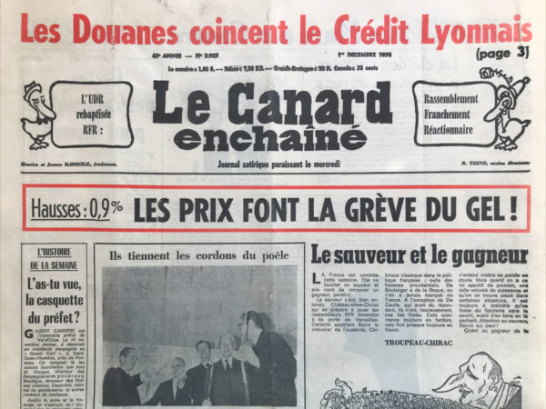 Couac ! | N° 2927 du Canard Enchaîné - 1 Décembre 1976 | Nos Exemplaires du Canard Enchaîné sont archivés dans de bonnes conditions de conservation (obscurité, hygrométrie maitrisée et faible température), ce qui s'avère indispensable pour des journaux anciens. | 2927