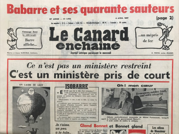 Couac ! | N° 2945 du Canard Enchaîné - 6 Avril 1977 | Nos Exemplaires du Canard Enchaîné sont archivés dans de bonnes conditions de conservation (obscurité, hygrométrie maitrisée et faible température), ce qui s'avère indispensable pour des journaux anciens. | 2945