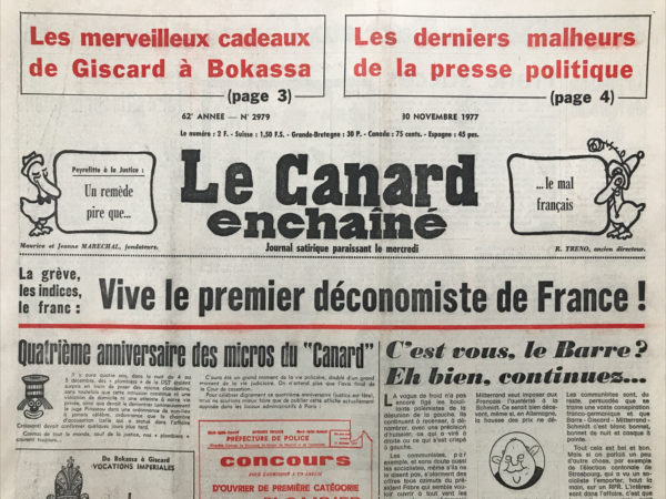 Couac ! | N° 2979 du Canard Enchaîné - 30 Novembre 1977 | Nos Exemplaires du Canard Enchaîné sont archivés dans de bonnes conditions de conservation (obscurité, hygrométrie maitrisée et faible température), ce qui s'avère indispensable pour des journaux anciens. | 2979