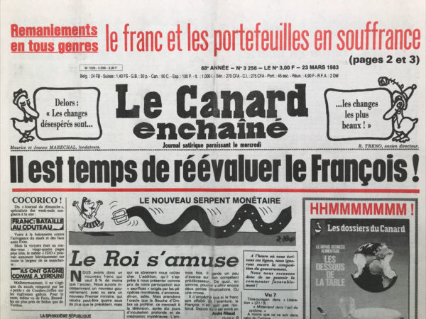 Couac ! | N° 3256 du Canard Enchaîné - 23 Mars 1983 | 45 ans ! C'est le temps qu'aura duré la cavale de Paul Touvier, chef régional du deuxième service de la Milice à Lyon en 1944, profitant de complicités nombreuses et haut placées.  Condamné 2 fois à mort par contumace en 1946 et 1947, il parviendra même à obtenir la grâce du Président Georges Pompidou le 23 novembre 1971, ce qui fit scandale et relança l'affaire.   Nicolas Brimo dans ce numéro avait déjà fait état du réseau qui a aidé Touvier dans sa clandestinité et de documents, attestant de ses bonnes et anciennes relations avec la hiérarchie catholique, tendance traditionaliste. Dans un article du 15 mars 1989, Louis-Marie Horeau et Hervé Liffran révèlent le nom de l'organisation de cathos intégristes protégeant Touvier: l'ordre des Chevaliers de Notre-Dame.  Prévenu par Horeau, quelques jours avant la parution de cet article, le colonel de gendarmerie Jean-Louis Recordon doit accélérer la traque, qui le mène de couvents en monastères, écoutes téléphoniques à l'appui. Touvier est finalement arrêté le 24 mai 1989 au prieuré traditionaliste Saint-Joseph, à Nice.     Après plusieurs péripéties juridiques, impliquant la cour de cassation, concernant l'interprétation de la définition du crime contre l'humanité , Touvier est le premier français (avant Maurice Papon) à être poursuivi pour complicité de crimes contre l'humanité, imprescriptibles, ce que justifie l'exécution de 7 otages de confession juive à Rillieux-la-Pape. A l'issue de son procès filmé, la cour d'assises des Yvelines le condamne le 20 avril 1994 à la réclusion criminelle à perpétuité (comme Klaus Barbie en 1987).  Il meurt d'un cancer à la prison de Fresnes, le 17 juillet 1996, à 81 ans. SP | 3256