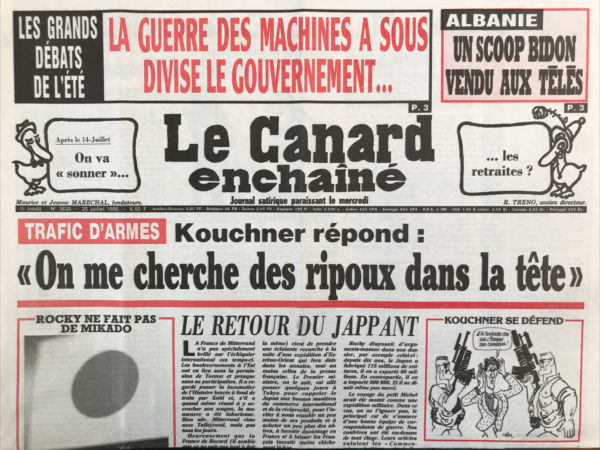 Couac ! | N° 3639 du Canard Enchaîné - 25 Juillet 1990 | Nos Exemplaires du Canard Enchaîné sont archivés dans de bonnes conditions de conservation (obscurité, hygrométrie maitrisée et faible température), ce qui s'avère indispensable pour des journaux anciens. | 3639