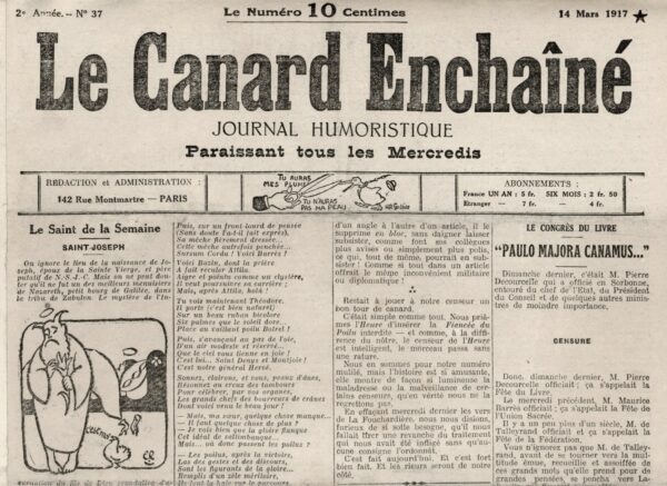 Couac ! | N° 37 du Canard Enchaîné - 14 Mars 1917 | la fiancée du poilu, article censuré En 1916, la censure, représentée sous les traits d'Anastasie, vieille fille acariâtre et castratrice aux longs ciseaux, est impitoyable et caviarde à tout va pour tous les motifs possibles : échos injurieux ou insultants, propos désobligeants ou tendancieux, mots trop pessimistes, phrases antipatriotiques ou caricatures pacifistes. Le jeune hebdomadaire paraît alors avec des blancs. Pour contourner la censure, il faut jouer de son incohérence et user de subterfuges. Ainsi, dans le numéro 23 du 6 décembre 1916, l'article "Un nouveau jour", où Georges de la Fouchardière imaginait l'instauration d'un jour sans guerre comme il y avait des jours sans viande, à cause des restrictions, est largement censuré. Mais, trois jours plus tard, l'article est intégralement publié dans L'Oeuvre, de Gustave Téry, stipulant que ce texte avait été censuré par la censure... allemande ! Trompé, le censeur de L'Oeuvre laissa passer l'article. Du coup, puisqu'il avait été accepté dans un autre journal, l'article parut dans le Canard de la semaine suivante, sous le titre, goguenard "D'un tour de canard que nous avons joué à un censeur bête comme une oie". Ce procédé fut réutilisé en 1917 : "La fiancée du poilu", article en vers de G. de la Fouchardière paru dans le numéro 36 du 7 mars, fut entièrement supprimé, mais le journal L'Heure ayant réussi à le publier, le Canard put l'insérer dans ses colonnes la semaine suivante, soit dans ce numéro 37, accompagné d'un nouveau commentaire ironique... SP | 37 6