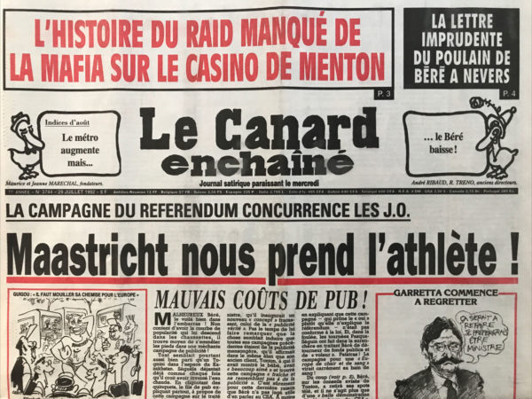 Couac ! | N° 3744 du Canard Enchaîné - 29 Juillet 1992 | Nos Exemplaires du Canard Enchaîné sont archivés dans de bonnes conditions de conservation (obscurité, hygrométrie maitrisée et faible température), ce qui s'avère indispensable pour des journaux anciens. | 3744