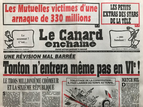 Couac ! | N° 3762 du Canard Enchaîné - 2 Décembre 1992 | Nos Exemplaires du Canard Enchaîné sont archivés dans de bonnes conditions de conservation (obscurité, hygrométrie maitrisée et faible température), ce qui s'avère indispensable pour des journaux anciens. | 3762