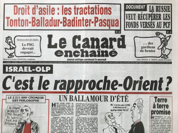 Couac ! | N° 3801 du Canard Enchaîné - 1 Septembre 1993 | Nos Exemplaires du Canard Enchaîné sont archivés dans de bonnes conditions de conservation (obscurité, hygrométrie maitrisée et faible température), ce qui s'avère indispensable pour des journaux anciens. | 3801