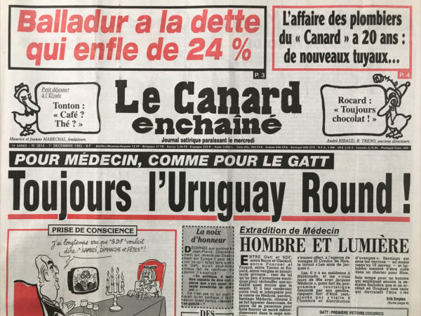 Couac ! | N° 3814 du Canard Enchaîné - 1 Décembre 1993 | Nos Exemplaires du Canard Enchaîné sont archivés dans de bonnes conditions de conservation (obscurité, hygrométrie maitrisée et faible température), ce qui s'avère indispensable pour des journaux anciens. | 3814