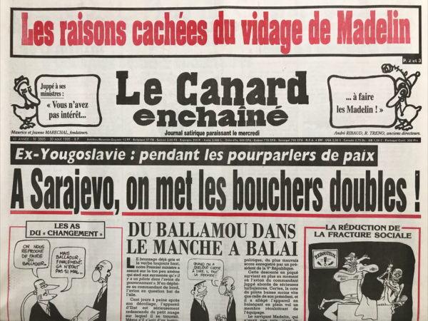 Couac ! | N° 3905 du Canard Enchaîné - 30 Août 1995 | Nos Exemplaires du Canard Enchaîné sont archivés dans de bonnes conditions de conservation (obscurité, hygrométrie maitrisée et faible température), ce qui s'avère indispensable pour des journaux anciens. | 3905