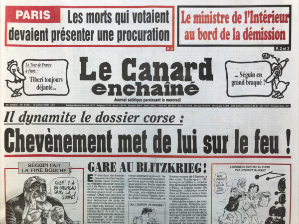 Couac ! | N° 4160 du Canard Enchaîné - 19 Juillet 2000 | Nos Exemplaires du Canard Enchaîné sont archivés dans de bonnes conditions de conservation (obscurité, hygrométrie maitrisée et faible température), ce qui s'avère indispensable pour des journaux anciens. | 4160