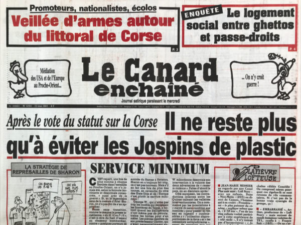 Couac ! | N° 4204 du Canard Enchaîné - 23 Mai 2001 | Nos Exemplaires du Canard Enchaîné sont archivés dans de bonnes conditions de conservation (obscurité, hygrométrie maitrisée et faible température), ce qui s'avère indispensable pour des journaux anciens. | 4204