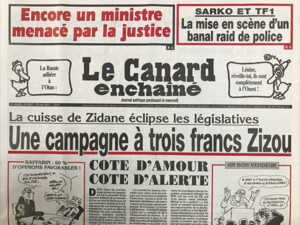 Couac ! | N° 4247 du Canard Enchaîné - 20 Mars 2002 | Nos Exemplaires du Canard Enchaîné sont archivés dans de bonnes conditions de conservation (obscurité, hygrométrie maitrisée et faible température), ce qui s'avère indispensable pour des journaux anciens. | 4247