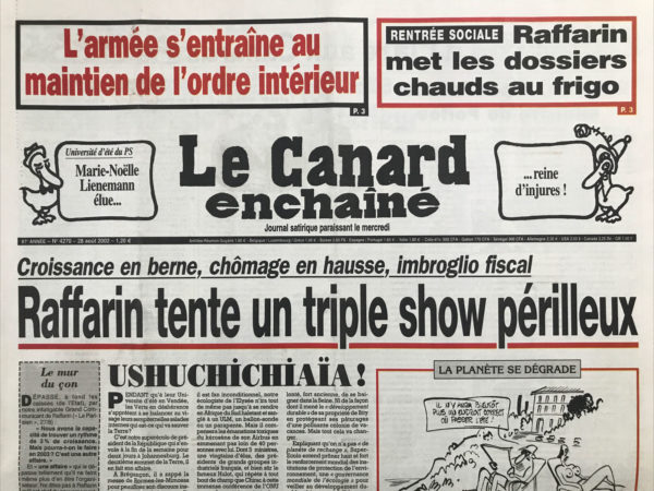 Couac ! | N° 4270 du Canard Enchaîné - 28 Août 2002 | Nos Exemplaires du Canard Enchaîné sont archivés dans de bonnes conditions de conservation (obscurité, hygrométrie maitrisée et faible température), ce qui s'avère indispensable pour des journaux anciens. | 4270