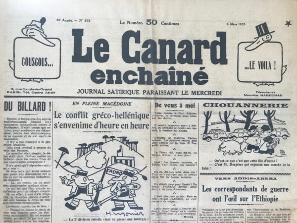 Couac ! | N° 975 du Canard Enchaîné - 6 Mars 1935 | "La Réplique au Maréchal" de Jean Galtier-Boissière Dans cet article publié le 6 mars 1935, Jean Galtier-Boissière répond à l'offensive du maréchal Pétain en faveur d'un service militaire de deux ans en France. Galtier-Boissière commence par faire l'éloge du maréchal Pétain, le distinguant des politiciens traditionnels par son sens de l'humain et sa popularité parmi les anciens poilus. L'auteur critique ensuite la proposition du maréchal Pétain pour un service militaire de deux ans en France. Il souligne que cette mesure est obsolète et inefficace face à la réalité démographique de la France et de l'Allemagne. Galtier-Boissière explique que la France a une population bien inférieure à celle de l'Allemagne, et que tenter de rivaliser avec les effectifs allemands est voué à l'échec. Il démontre l'absurdité de cette course aux effectifs en se référant aux statistiques démographiques. L'auteur propose deux solutions diplomatiques alternatives : la réconciliation avec l'Allemagne ou le renforcement des alliances internationales. Il critique également l'hypocrisie des médias qui, après avoir célébré les victoires diplomatiques, promeuvent maintenant la prolongation du service militaire. Galtier-Boissière suggère de faire appel aux volontaires des ligues patriotiques pour combler les éventuels manques d'effectifs militaires. Il propose que les membres de ces organisations paramilitaires soient enrôlés volontairement pour cinq ans de service, offrant ainsi une alternative à la loi impopulaire de deux ans. L'article se termine par une proposition concrète au maréchal Pétain, suggérant une solution qui répondrait aux aspirations des jeunes patriotes tout en évitant les controverses liées à la prolongation du service militaire. Galtier-Boissière utilise un ton critique et ironique pour démontrer l'inefficacité de la proposition du maréchal Pétain tout en proposant une alternative plus pragmatique et réaliste. | 975