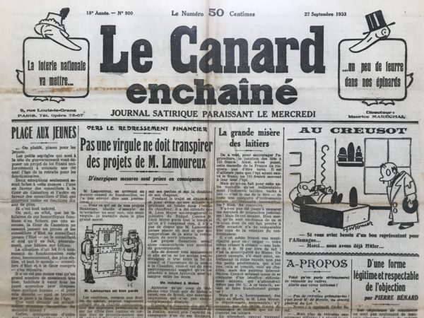 Couac ! | N° 900 du Canard Enchaîné - 27 Septembre 1933 | Nos Exemplaires du Canard Enchaîné sont archivés dans de bonnes conditions de conservation (obscurité, hygrométrie maitrisée et faible température), ce qui s'avère indispensable pour des journaux anciens. | 900